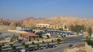 Blick vom Zimmer zum Busbahnhof